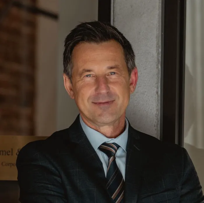Richard S. Kolomejec 5