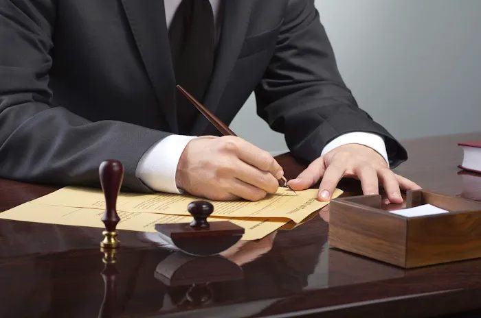 Law Offices Of Ron A. Kamran 5