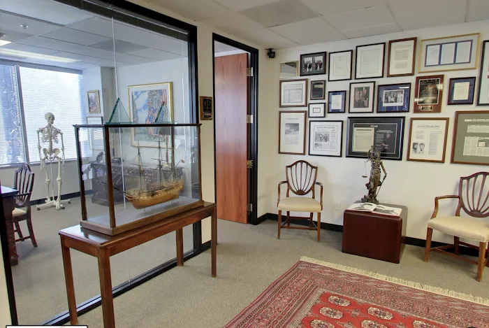 Alexander Law Group, LLP 5