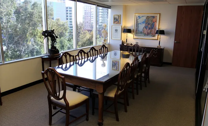 Alexander Law Group, LLP 5