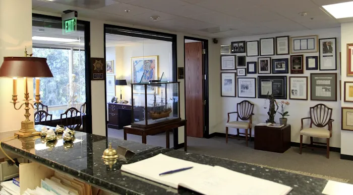 Alexander Law Group, LLP 5