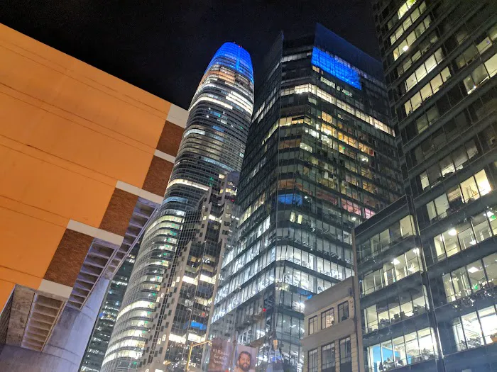 Munger, Tolles & Olson LLP 5