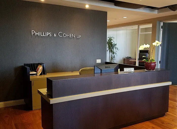 Phillips & Cohen LLP 5