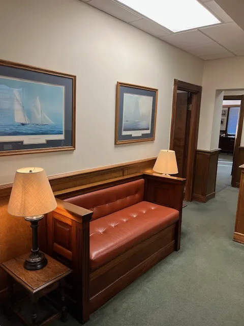 Holth & Kollman, LLC 4