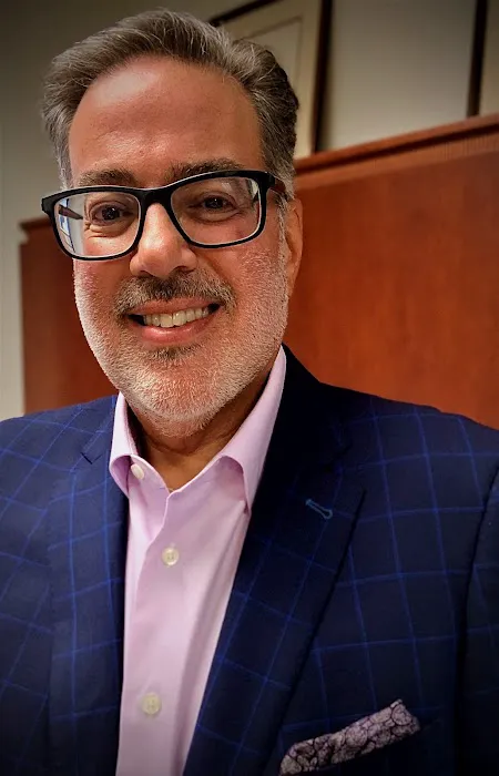 Keith DosSantos, Esq. 5