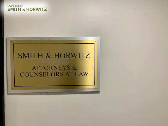 Law Office of Smith & Horwitz 5