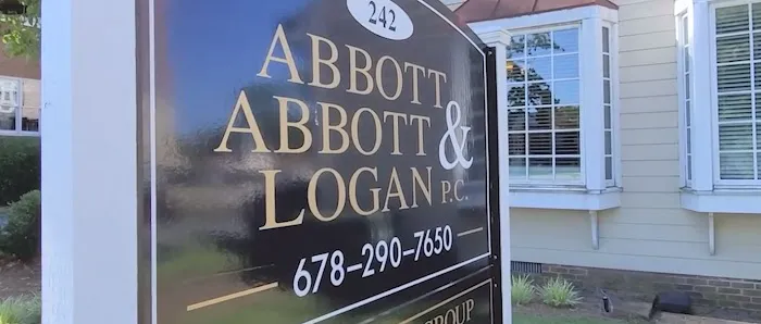 Abbott | Logan 4