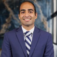 Kumi Rizvi Injury Attorney ico