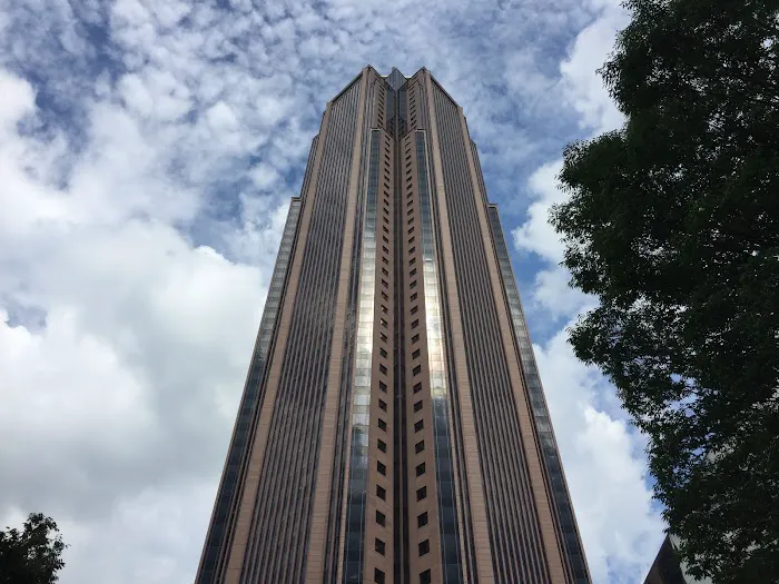 Fragomen in Atlanta 5