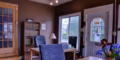 Shawn Council Law Firm, local Attorney for personal injuries, Business and Employment law.