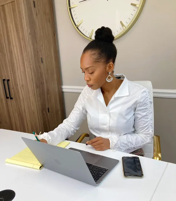 The Law Offices of Daniela McCalla, LLC 4