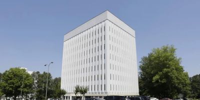 Zhang & Yan Law Offices