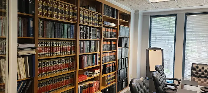 Marks Law Group, LLC 5