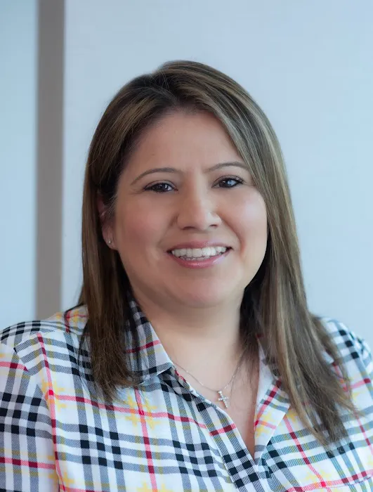 Law Offices of Laura Lanzisera 5