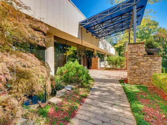 Shewmaker & Lewis LLC 4