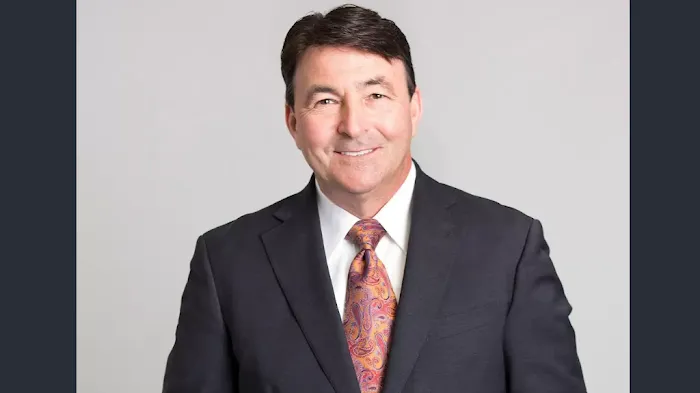 Farris, Riley & Pitt, LLP 4