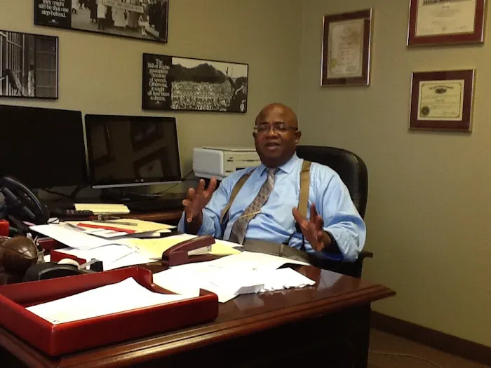 Loyd C Tate Law Office 5