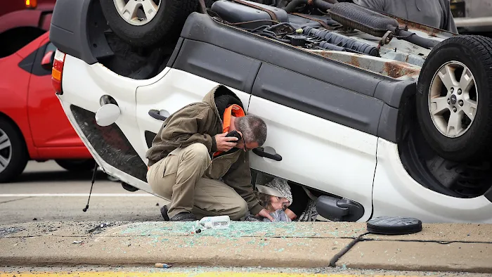 Abogado De Accidentes De Auto Jared Everton, Esq. 5
