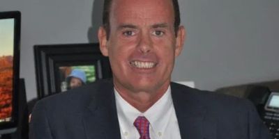 Hovik Jeffrey R