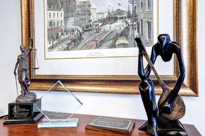 Cluff Injury Lawyers 5