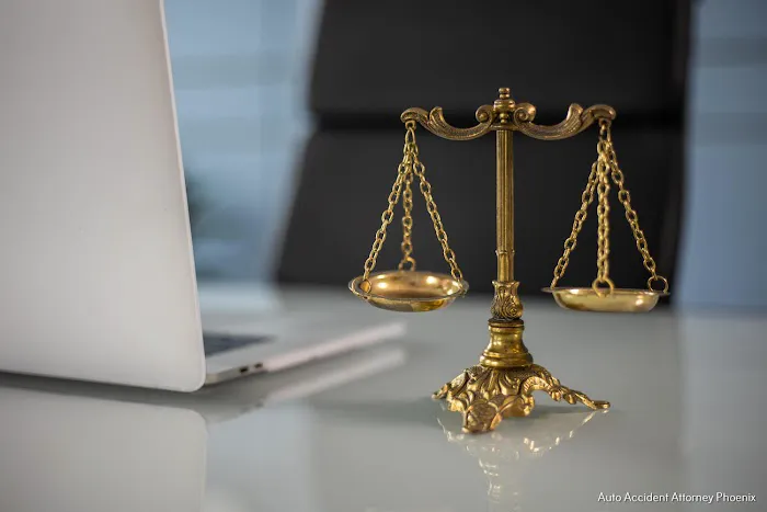 Lloyd Baker Injury Attorneys 5