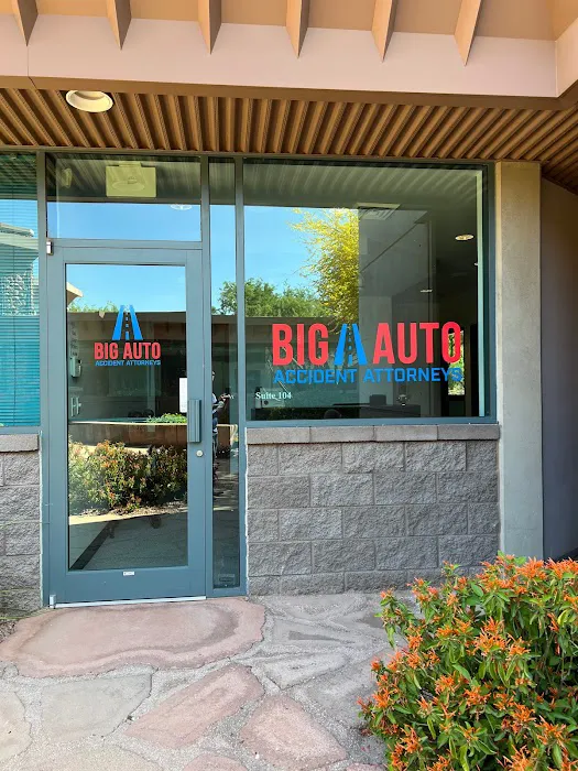 Big Auto Accident Attorneys 5