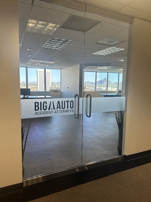 Big Auto Accident Attorneys 5