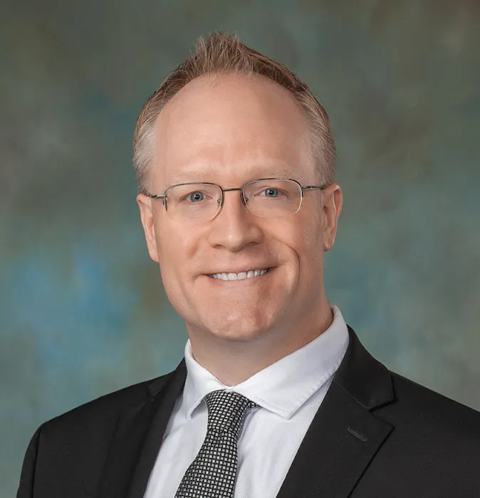Criminal Defense Attorney: Colin Bell Esq. 5