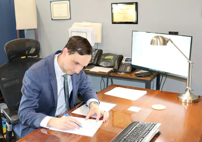 The Law Offices of Joseph Lesniak, LLC 4