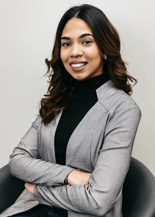 Ana Raquel Reis - Attorney at Law, LLC 4
