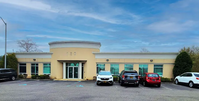 Salenger, Sack, Kimmel & Bavaro, LLP 4