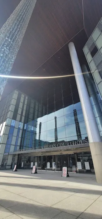 Jennifer Le Law Office 4