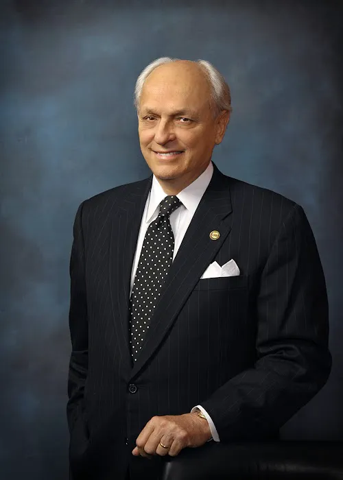 Thomas K McKnight Law Office 4