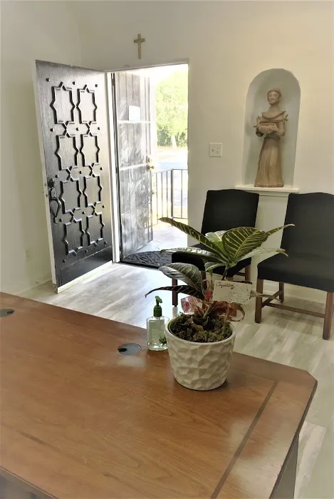 Law office of Karla Lopez-Serafin 5
