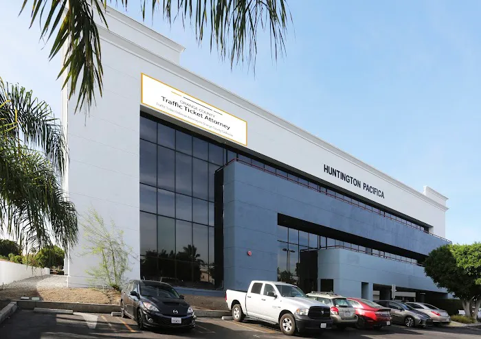 Orange County Traffic Ticket Lawyer | Scott R. Ball 4
