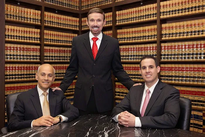 Wallin & Klarich - Criminal Defense Attorneys 4