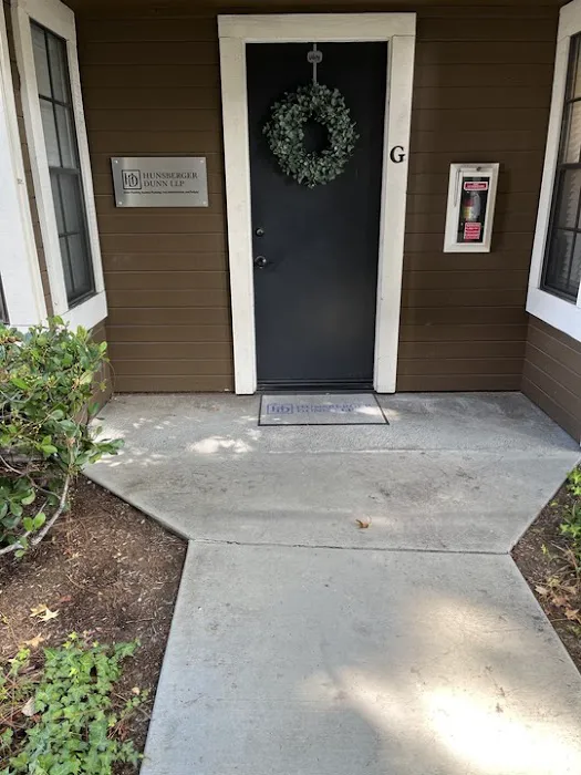 Hunsberger Dunn LLP 4