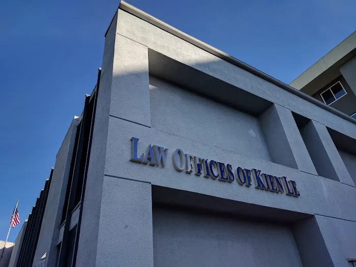 Law Offices of Kien Le 4