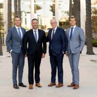 Easton & Easton, LLP ico
