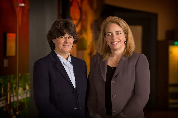 Law Office of Manning Zimmerman & Oliveira PLLC 5
