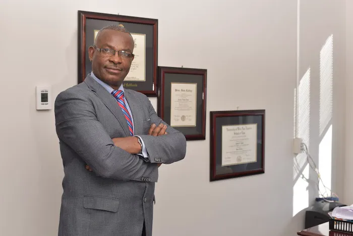 Law Office of Azuka L. Uzoh 5