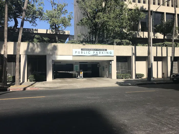 Law Offices Of Justin E. Sterling 5