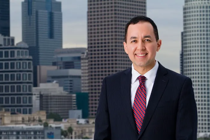 Abogado de Inmigración Nelson A. Castillo en Los Ángeles, CA 5
