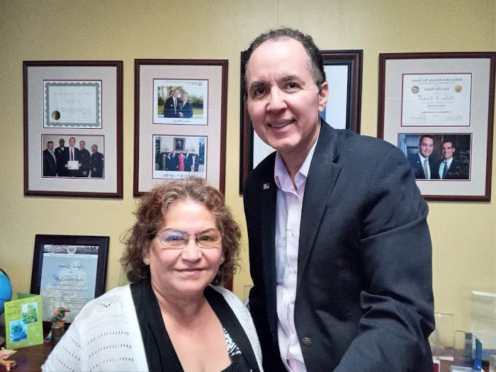 Abogado de Inmigración Nelson A. Castillo en Los Ángeles, CA 5