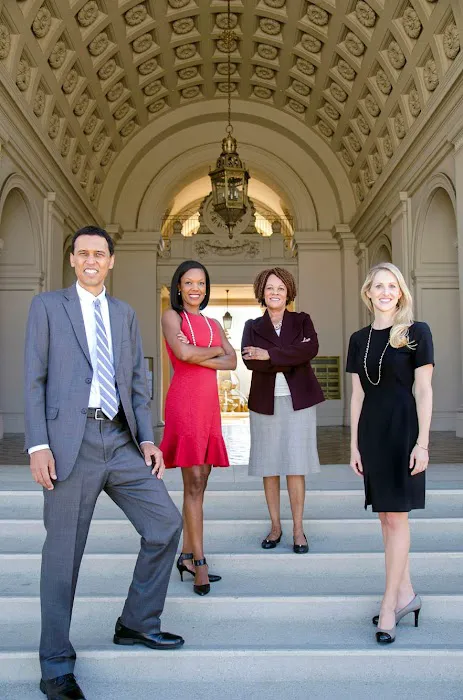 Law Offices of Makupson & Howard 4