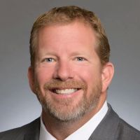 Foley & Lardner LLP: Erik K. Swanholt ico