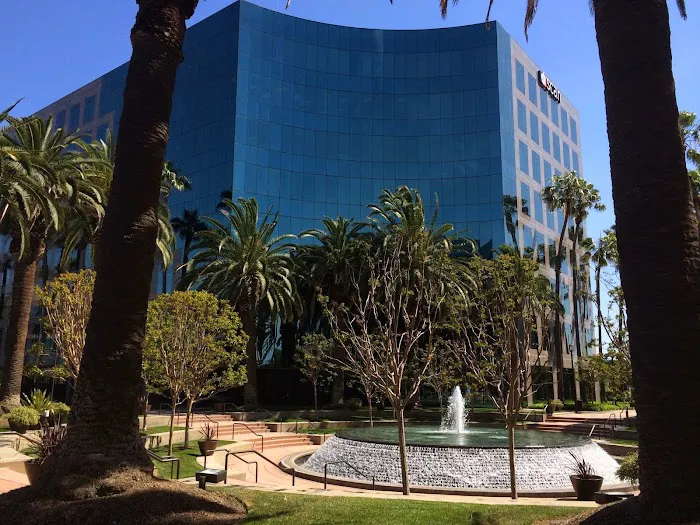 Law Offices of David J. Givot 5
