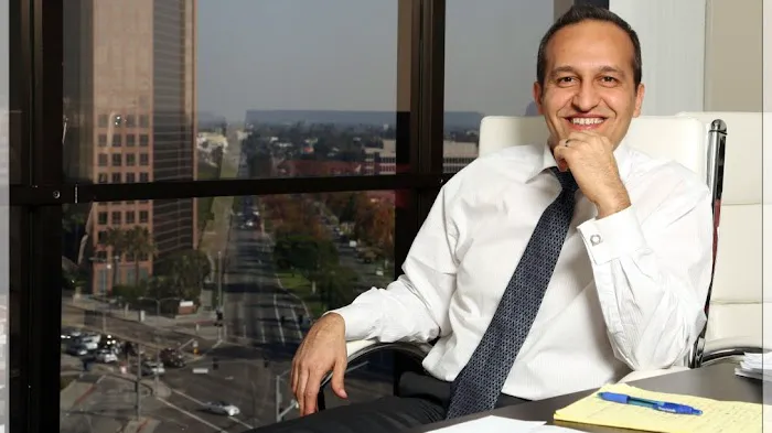 Law Offices of David Azizi 5