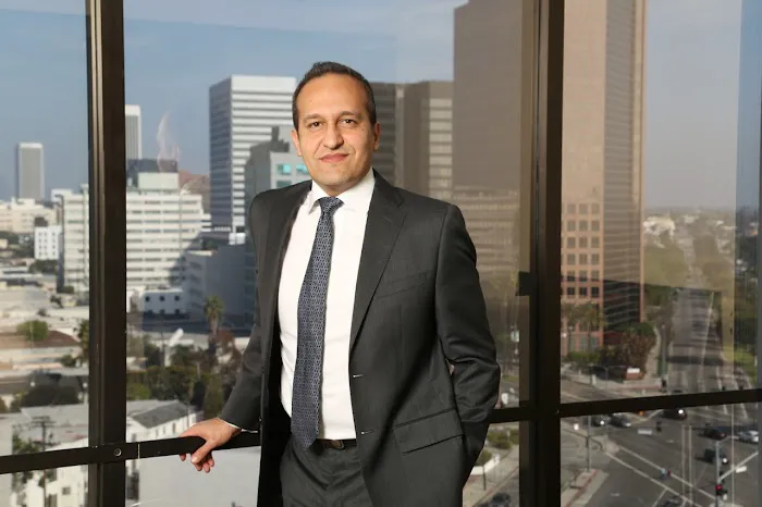 Law Offices of David Azizi 5