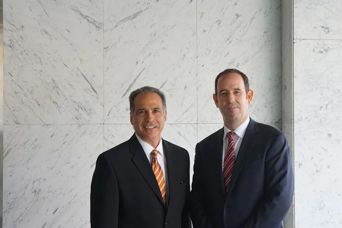 Glotzer & Leib, LLP 4